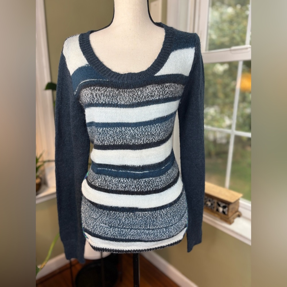 Praana women’s wool blend sweater size medium tunic blue green sweater